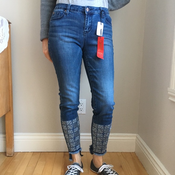 NWOT High Low Fray Hem Skinny Jeans, size 29 - Picture 7 of 7